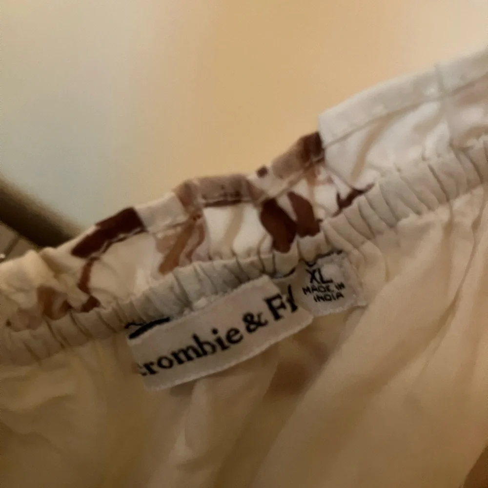 Abercrombie & Fitch Brown Floral Midi Dress - Picture 2 of 4